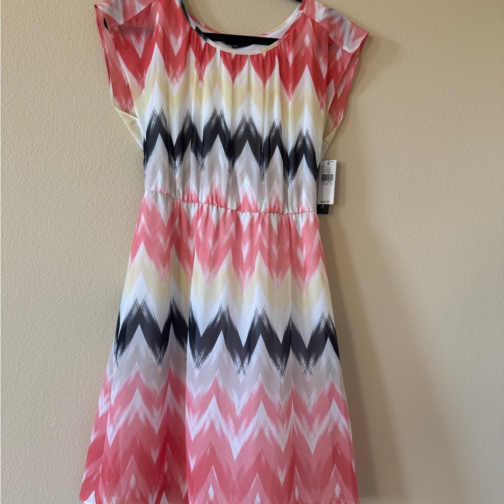 Chevron Patterned Dress - Pink, Black, White